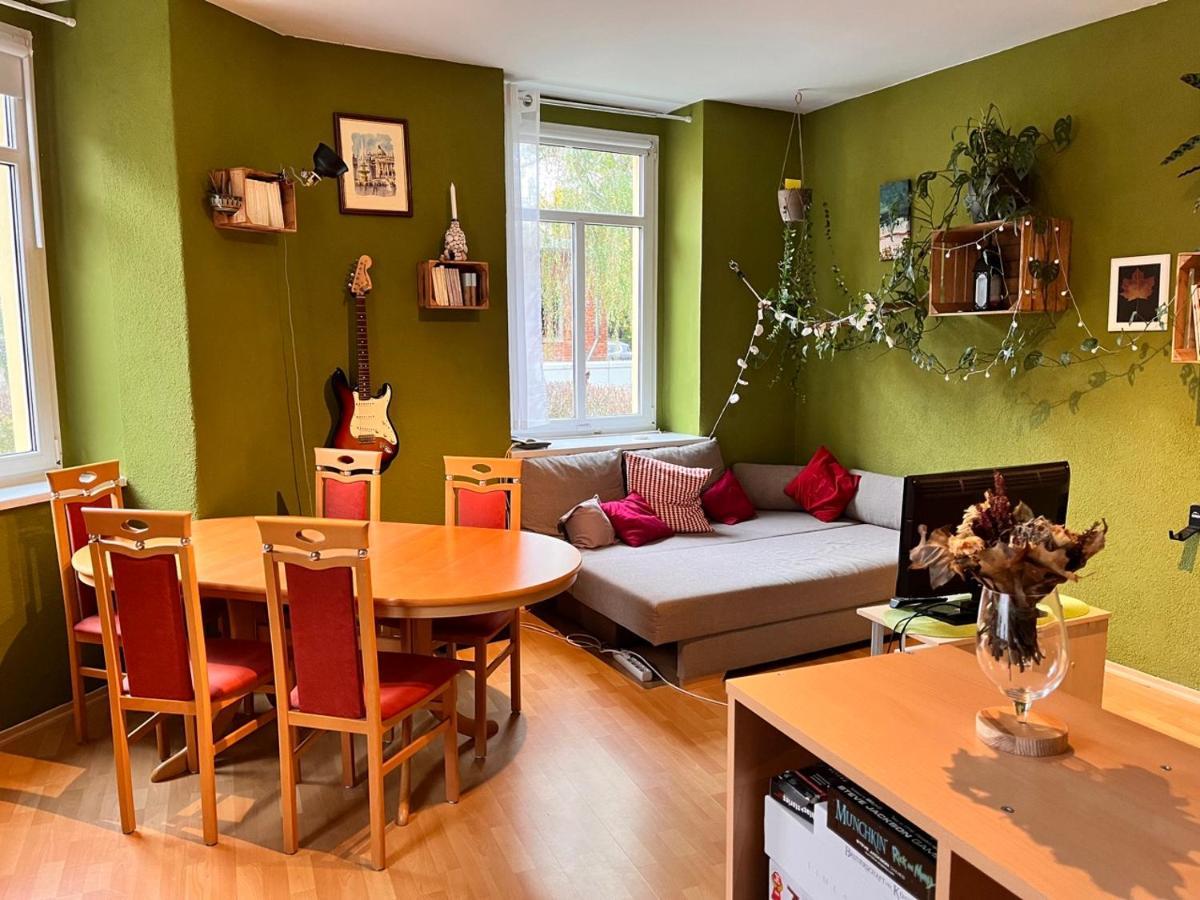 Gemuetliche Oase - Tv, Beamer, Kueche Fuer 4 Personen Dresden Exterior photo